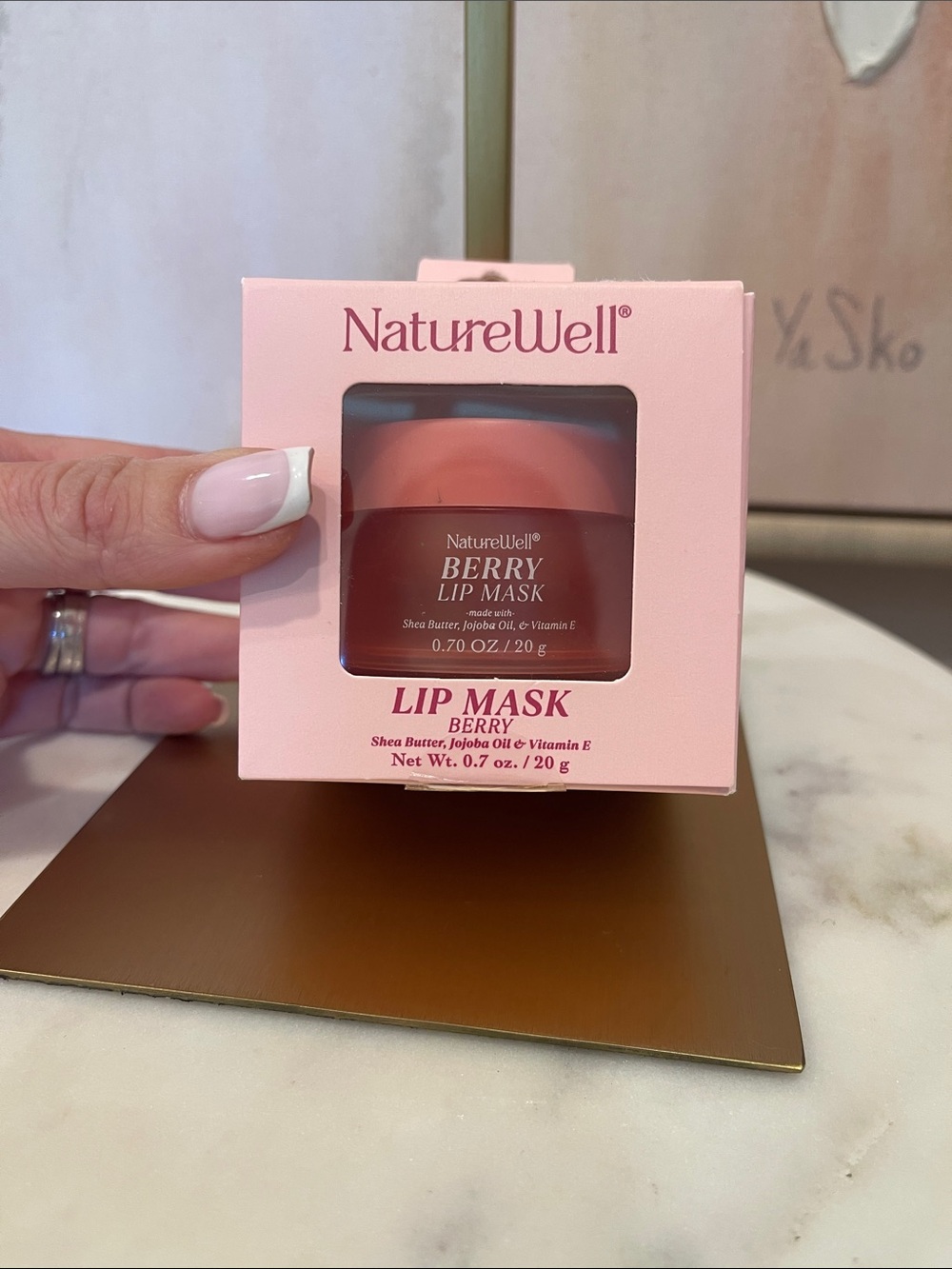 NIB NatureWell Berry Lip Mask